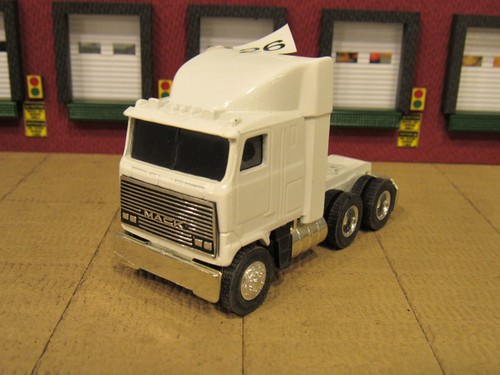 Ertl blank white unmarked - blank,